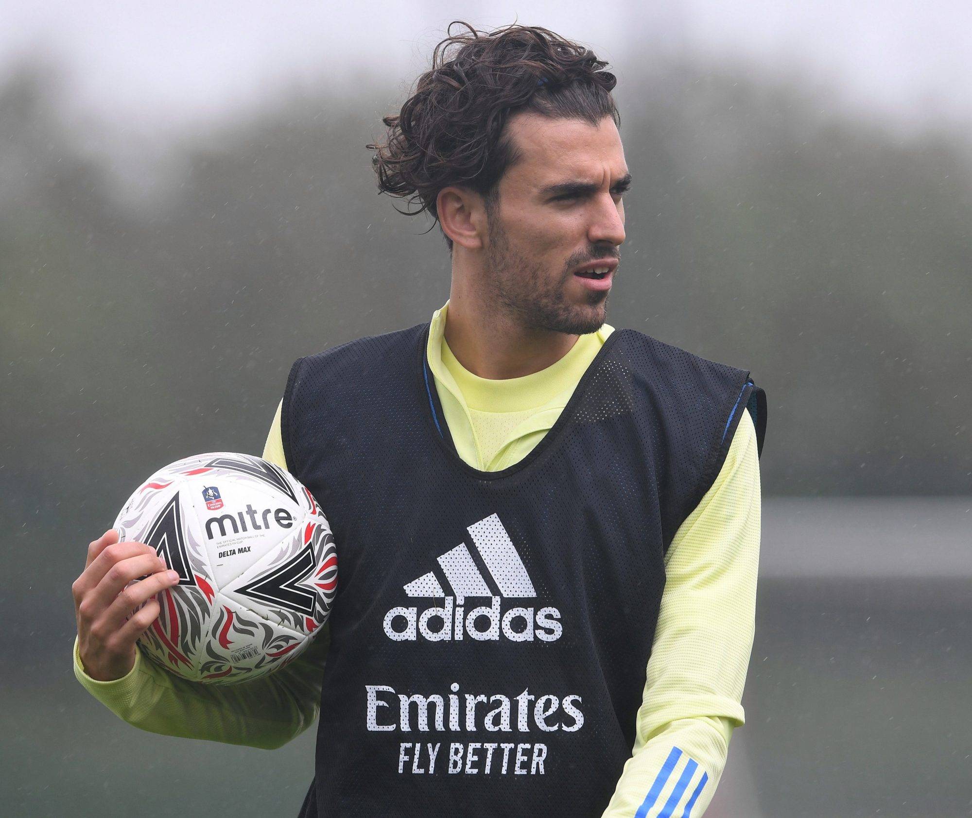 关于浓眉哥在阿森纳比赛中出色防守,高光表现引发热议!的信息APP下载