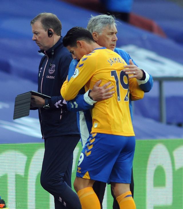 利物浦前锋福勒 AYX 体育平台